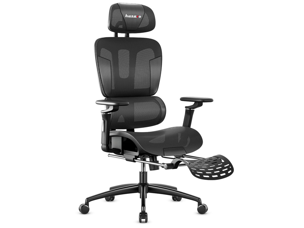 Fotel gamingowy ergonomiczny Huzaro Combat 7.9 Black - Widok do przodu pod kątem wraz z rozłożonym podnóżkiem