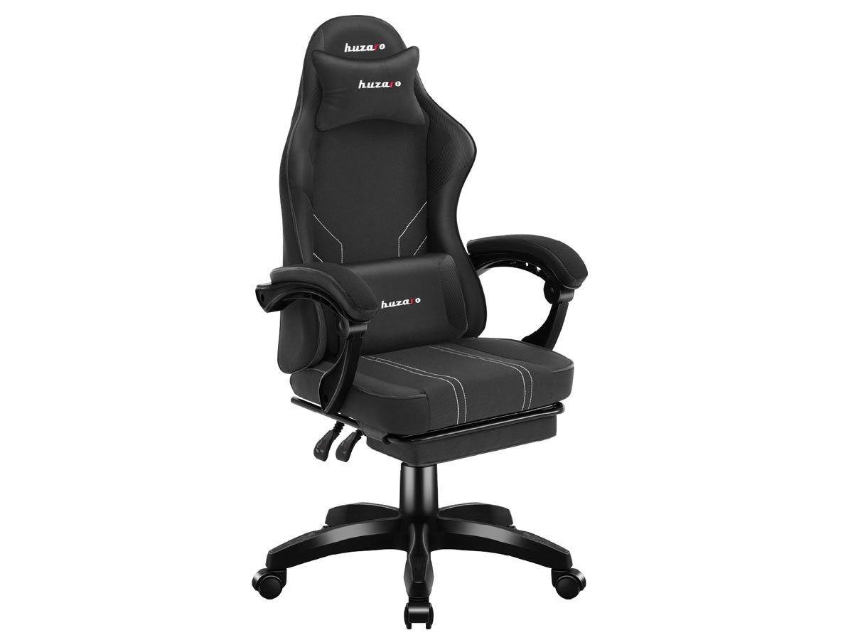 Fotel gamingowy Huzaro Force 3.7 Carbon Black - Widok od przodu pod kątem