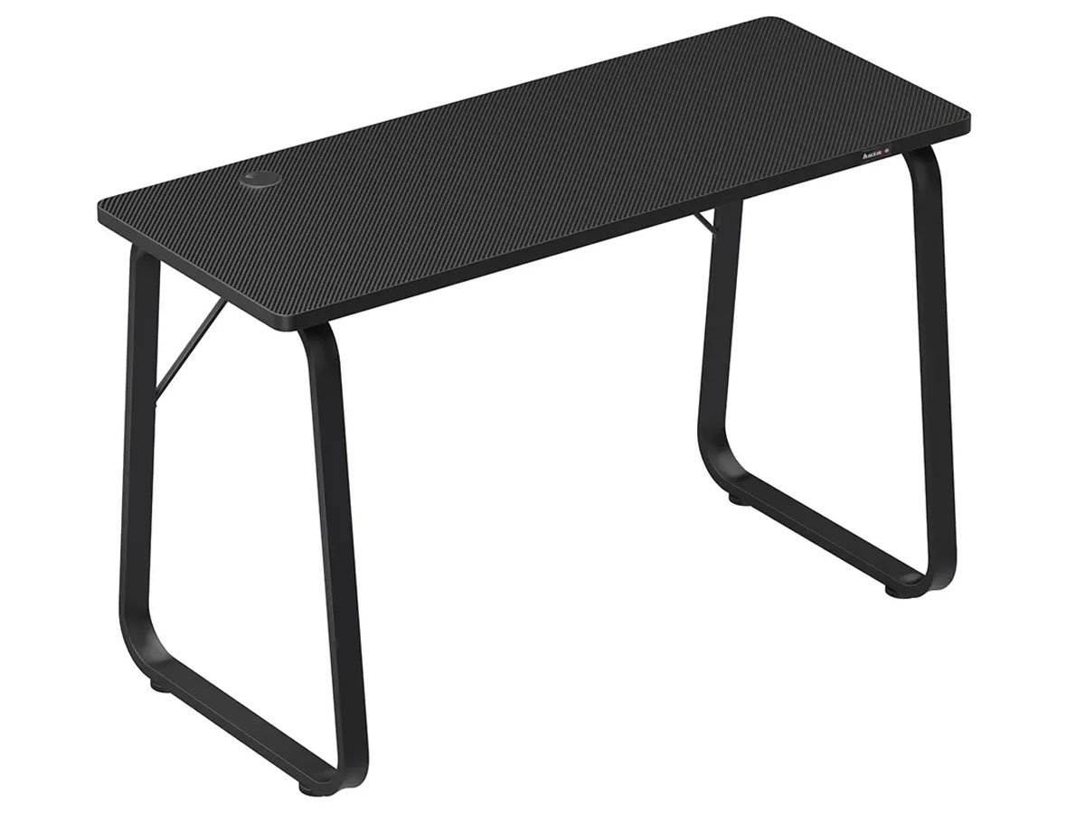 Biurko gamingowe Huzaro Hero 1.5 Black - Widok od przodu pod kątem