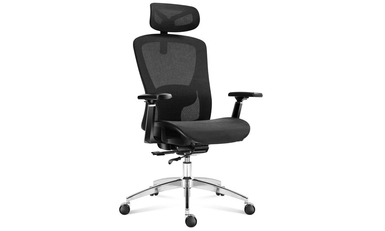 Fotel ergonomiczny Mark Adler Expert 5.3 Black Mesh - Widok od przodu pod kątem