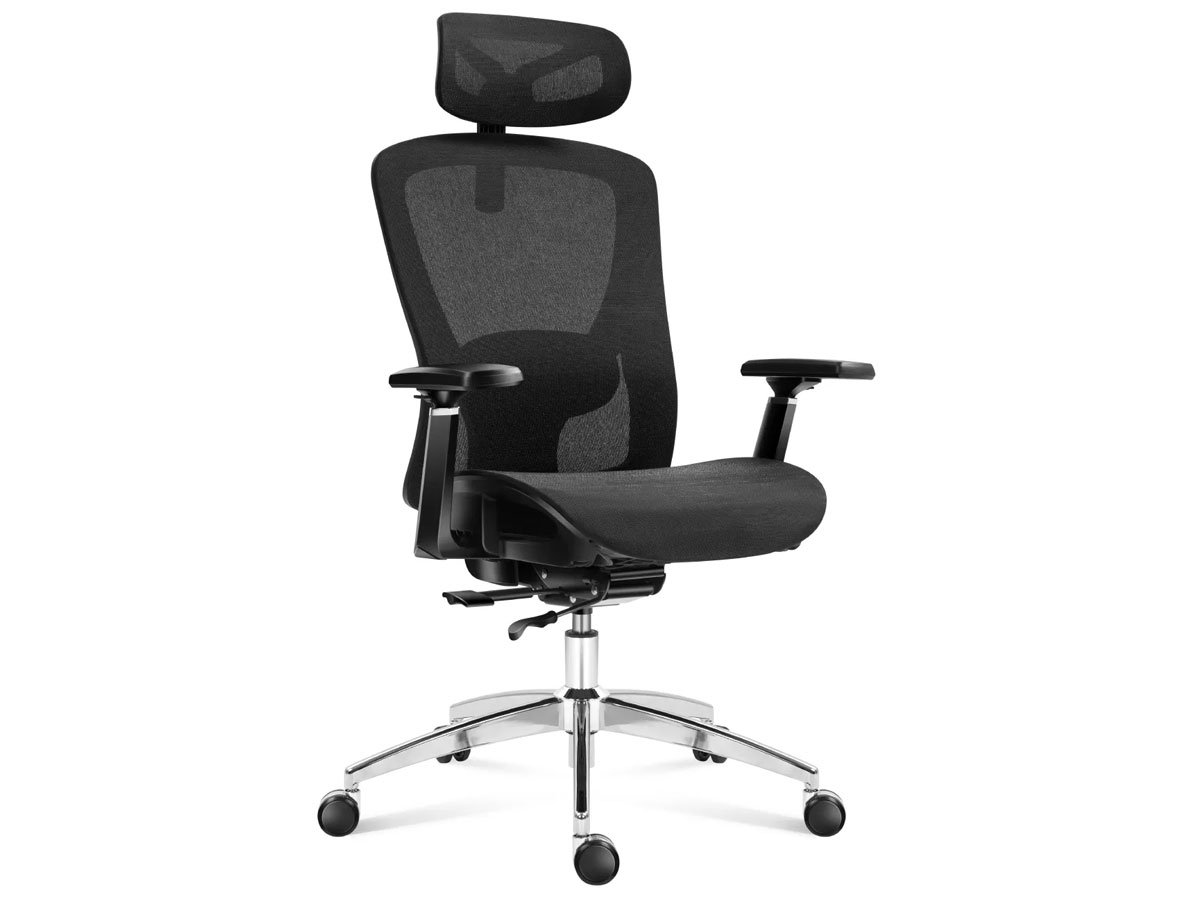 Fotel ergonomiczny Mark Adler Expert 5.3 Black Mesh - Widok od przodu pod kątem