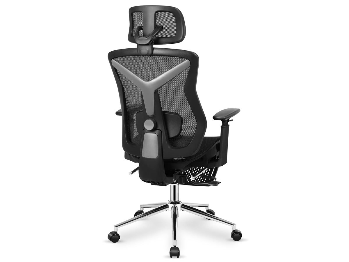 Fotel biurowy Mark Adler Expert 5.7 Czarny - Widok od tyłu pod kątem