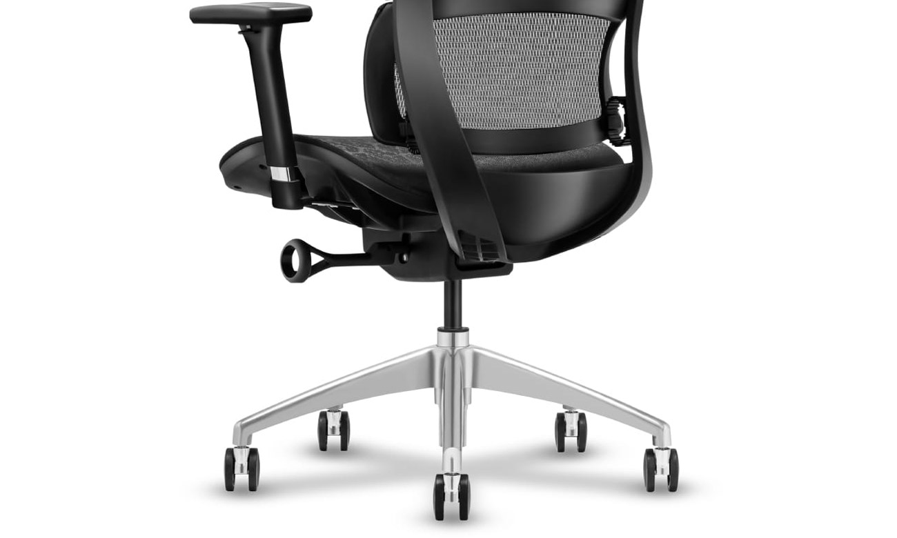 Fotel biurowy Mark Adler Expert 6.0 Black - Zbliżenie podstawy