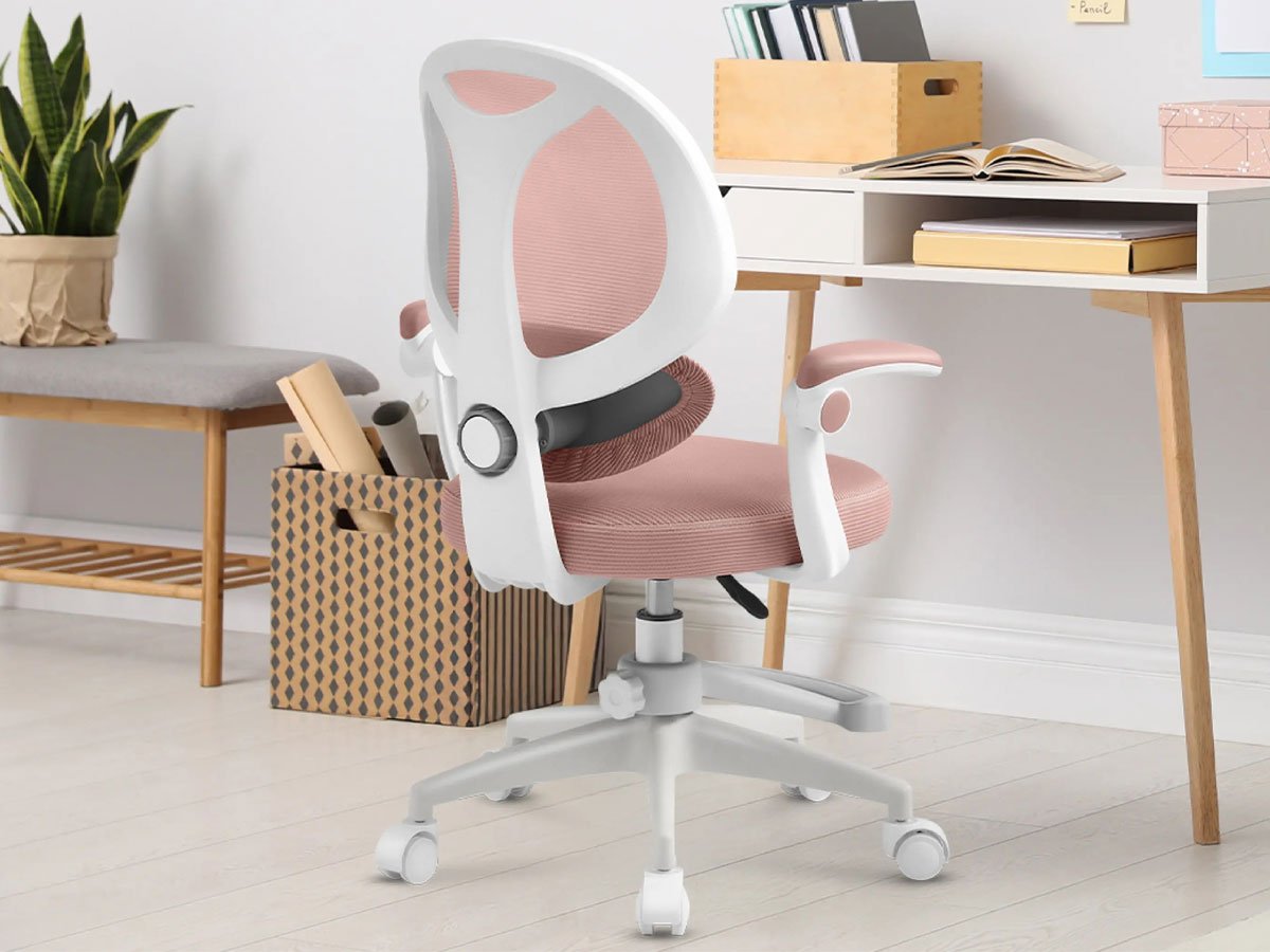 Fotel dla dzieci Mark Adler Junior 4.5 Pink - Grafika lifestyle