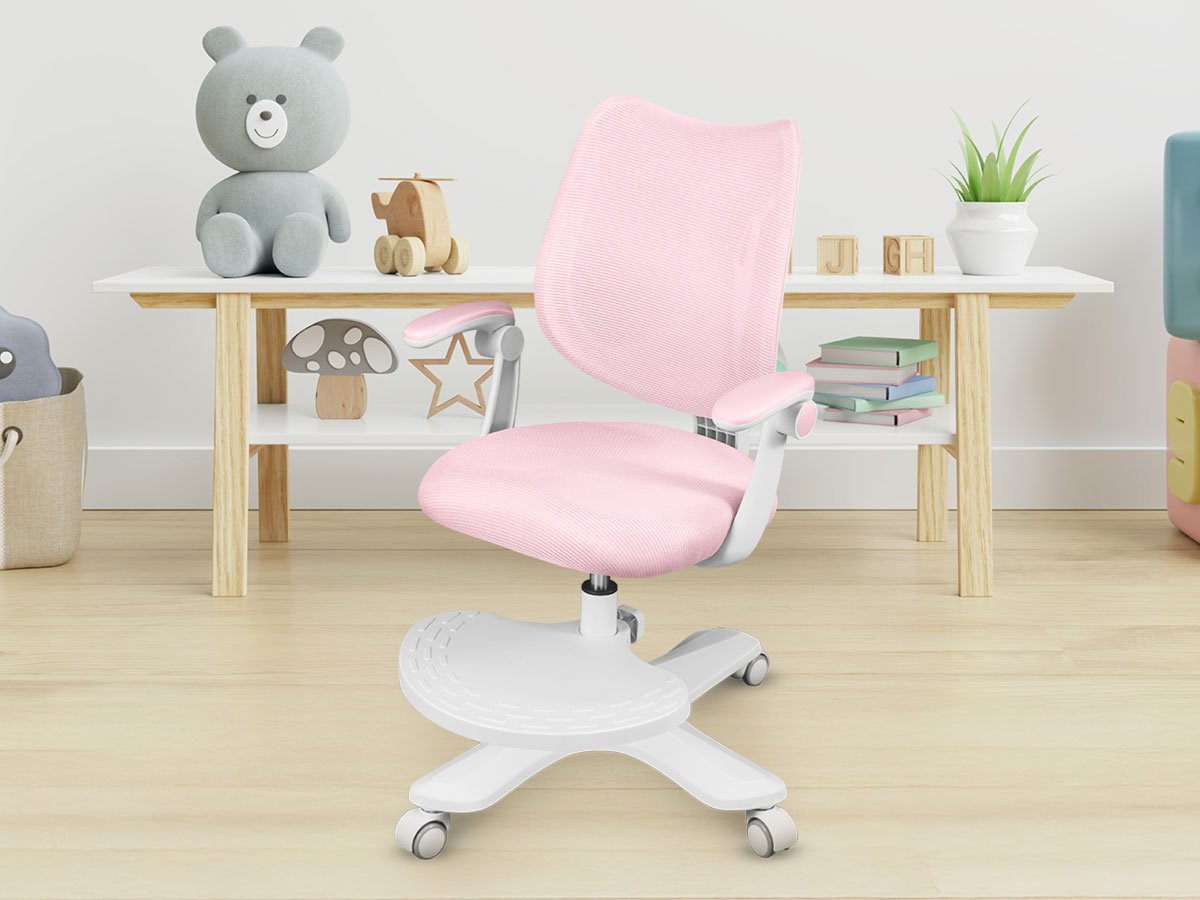 Fotel dla dzieci Mark Adler Junior 4.6 Pink- Grafika lifestyle