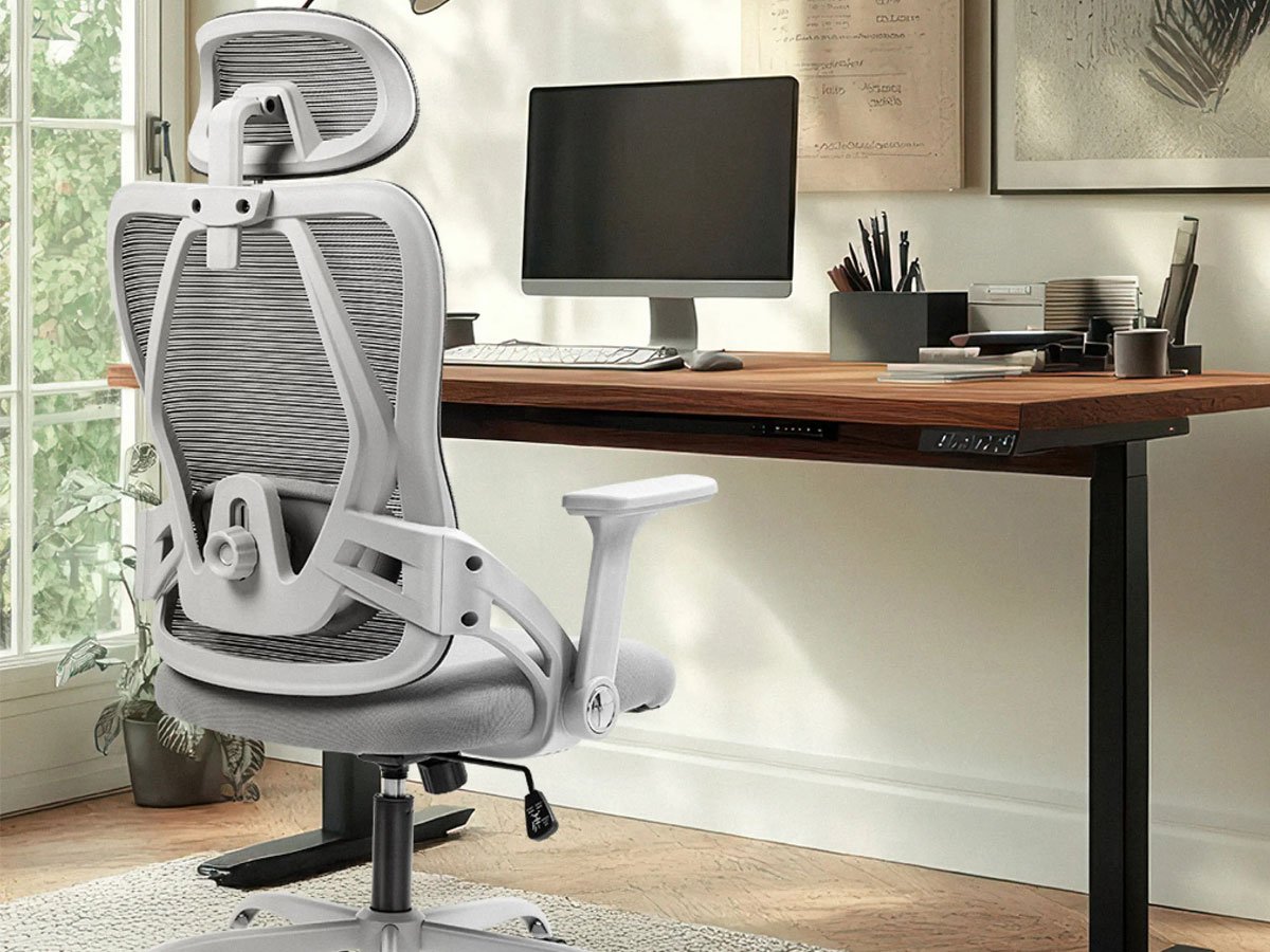 Fotel obrotowy Mark Adler Manager 2.9 Szary - Grafika lifestyle