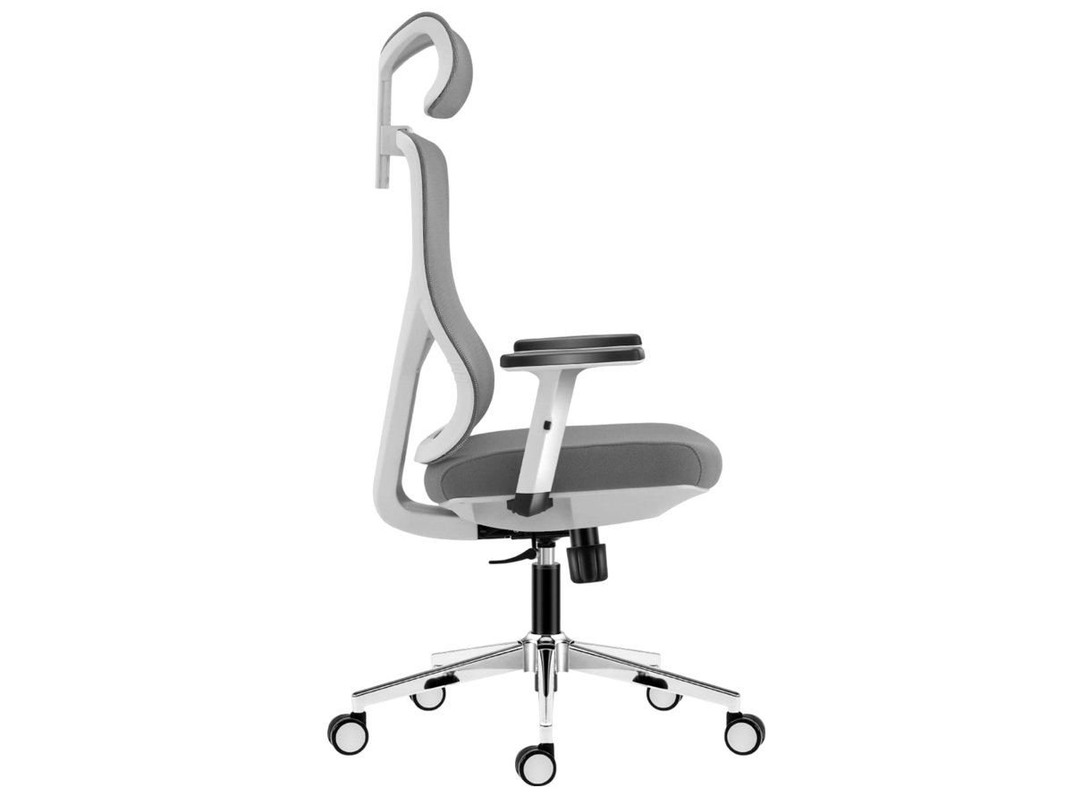 Fotel biurowy Mark Adler Manager 3.3 White - Widok z boku