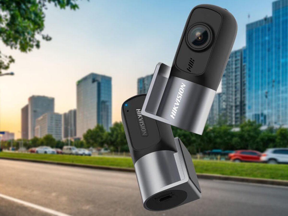 Hikvision D1 Dashcam