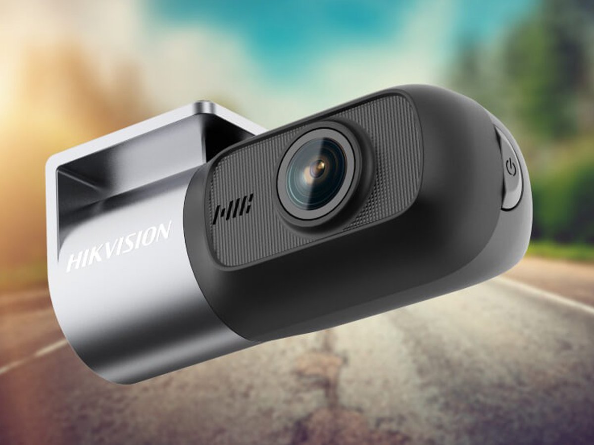 Hikvision D1 Dashcam