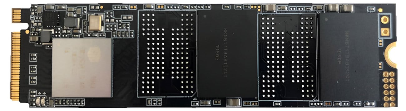 Dysk SSD M.2 Hikvision E1000 256 GB - Widok od przodu