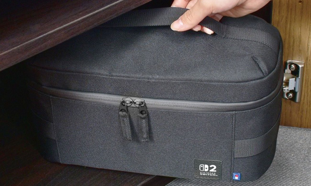 Torba Hori Compact Carry All do Nintendo Switch 2 - Grafika lifestyle