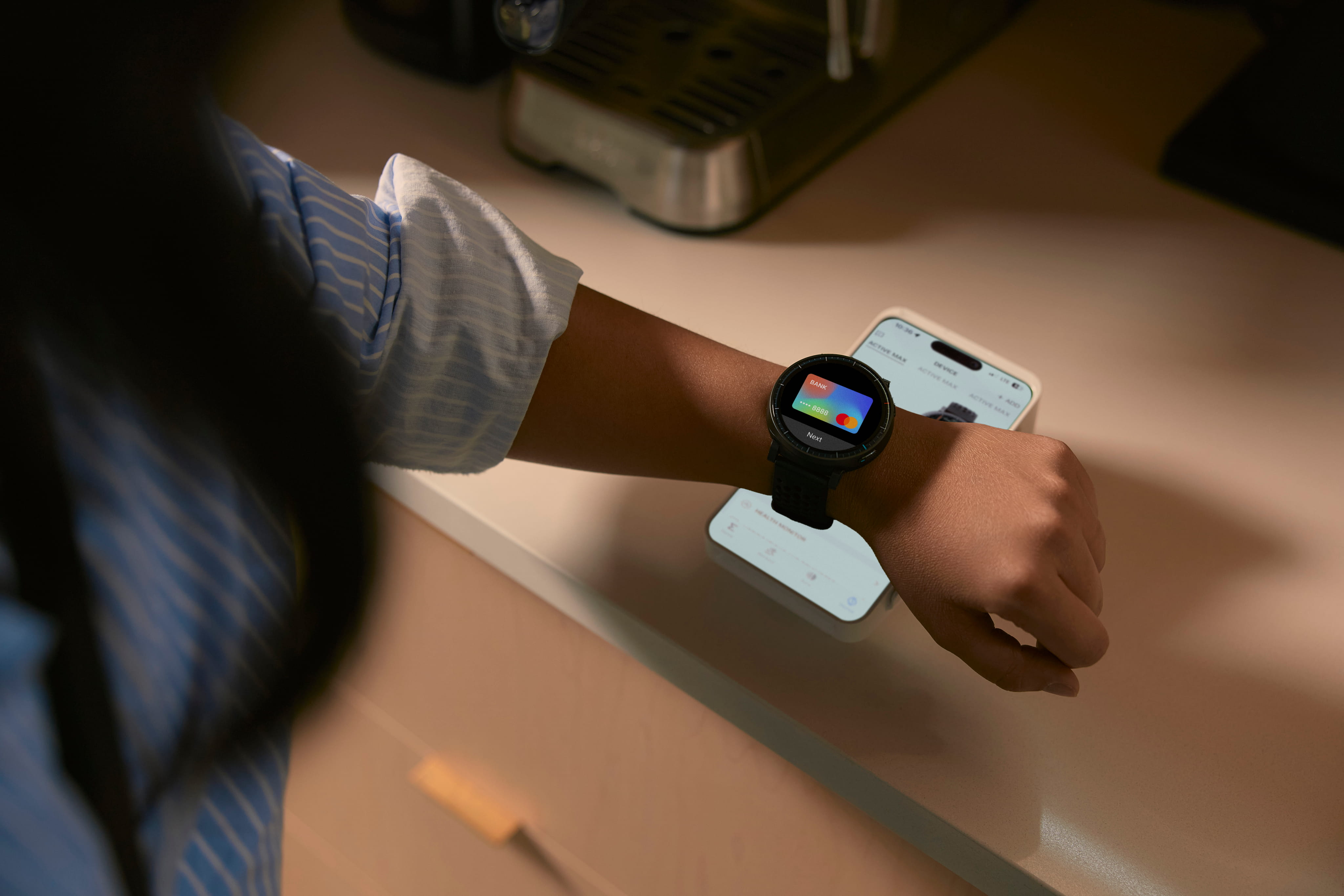 Płatność zbliżeniowa przy użyciu Amazfit Active Max