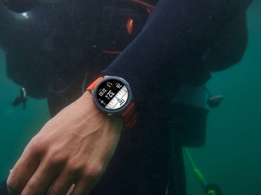 Amazfit Balance 2 pod wodą