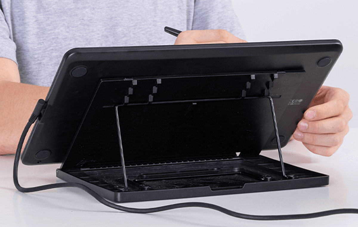 Podstawka Huion ST300 do tabletu graficznego - Grafika lifestyle