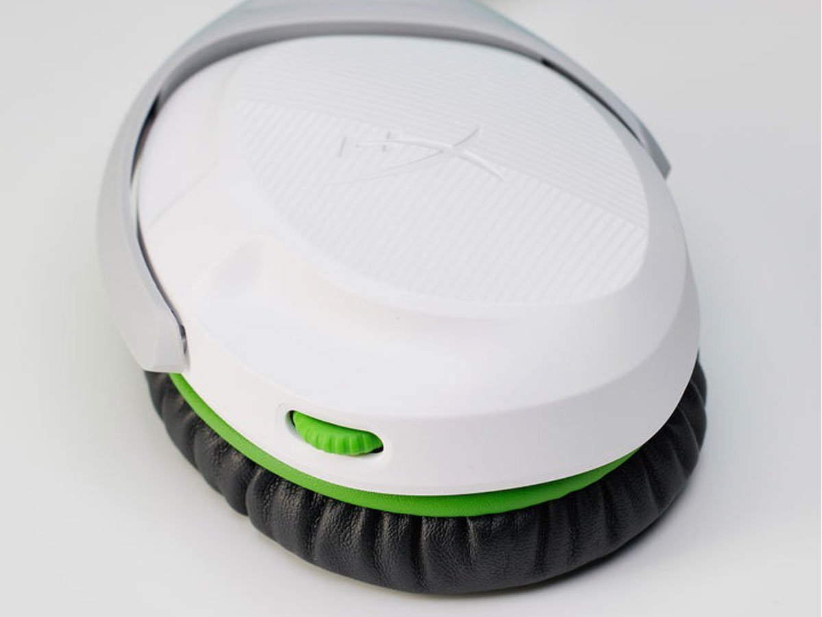 Zestaw słuchawkowy HyperX CloudX Stinger 2 dla Xbox - Grafika lifestyle