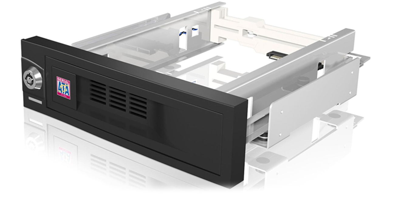 ICY BOX Stacja dokująca dla dysków HDD do wnęki 5,25