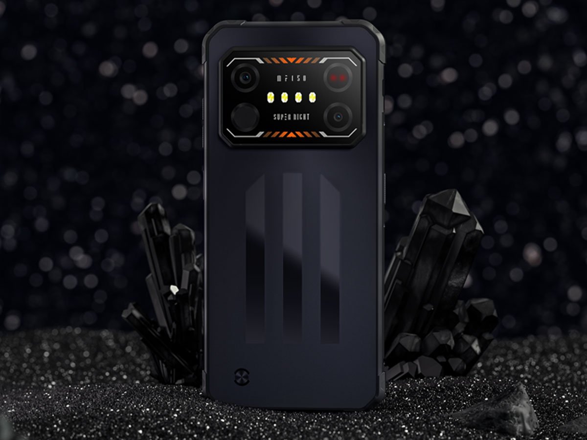 Smartfon IIIF150 Air1 Ultra 8/128GB 120Hz Czarny lifestyle