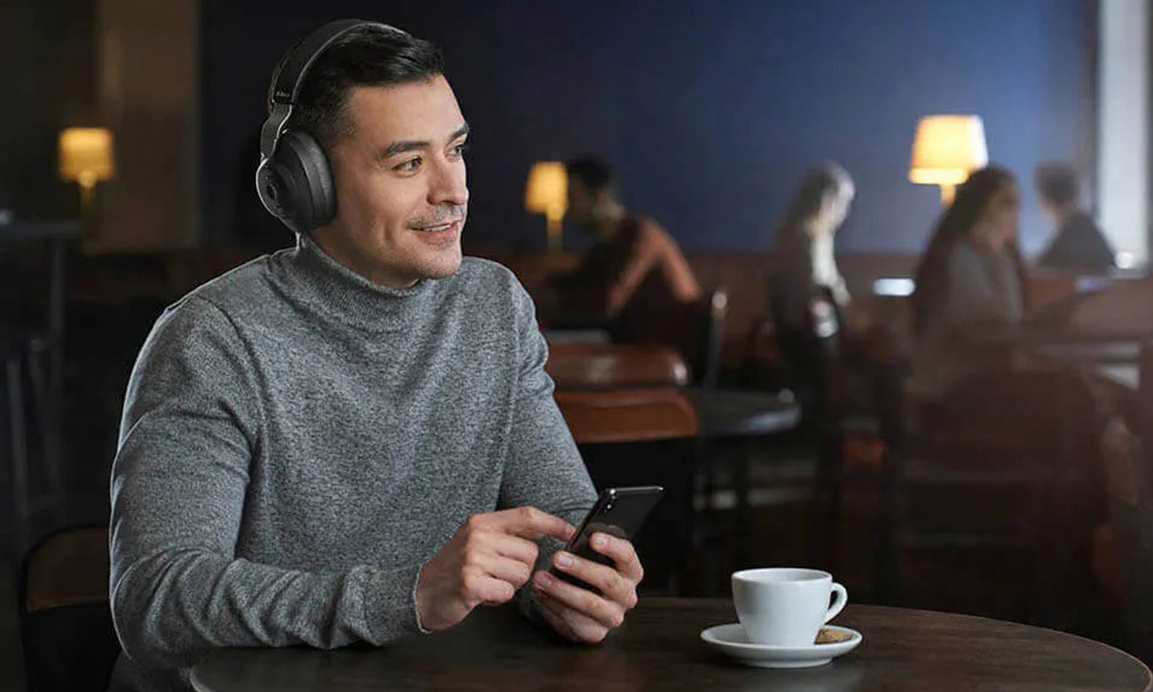Technologia SmartSound w słuchawkach Jabra Elite 85h
