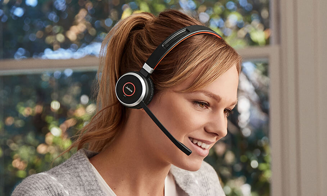 Zestaw słuchawkowy Jabra Evolve 40 - Grafika lifestyle