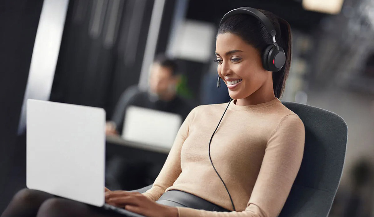 Słuchawki biurowe Jabra Evolve2 40 MS - Trzy wbudowane mikrofony
