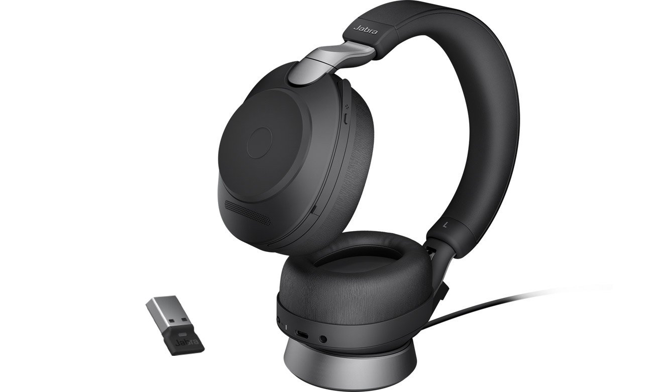 Zestaw słuchawkowy Jabra Evolve2 85 Stereo MS + stacja ładująca + adapter USB-A - Widok od przodu pod kątem