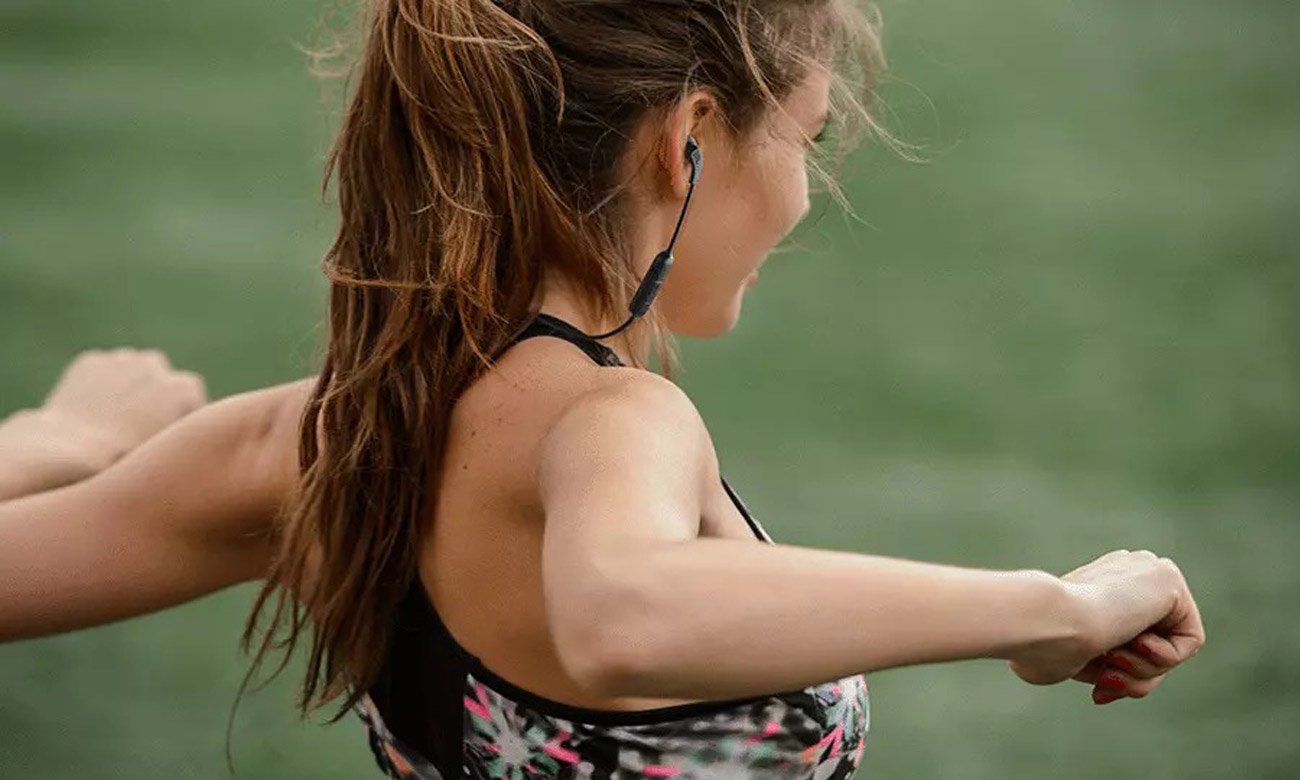 Słuchawki bezprzewodowe JBL Endurance Run 2 Wireless Czarne - Rozmowy w trybie głośnomówiącym