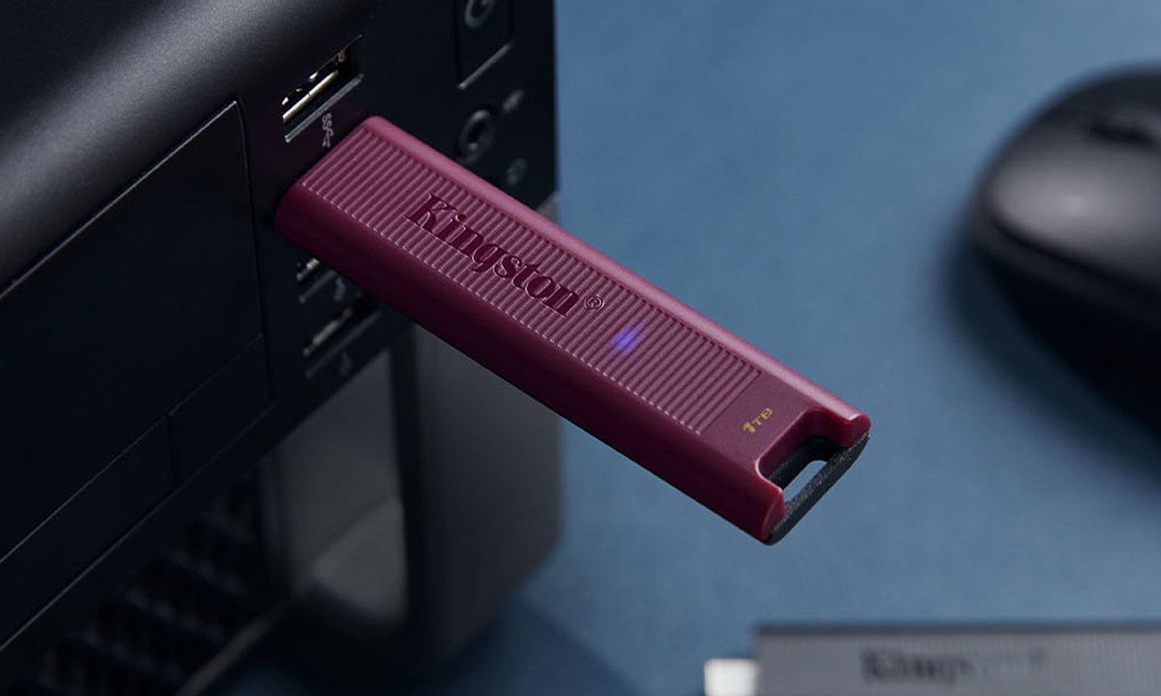 Kingston DataTraveler Max - clé USB - 1 To (DTMAX/1TB)