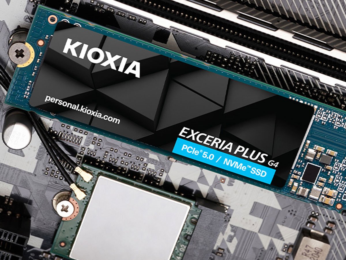 Dysk SSD M.2 KIOXIA Exceria Plus G4 - Grafika lifestyle