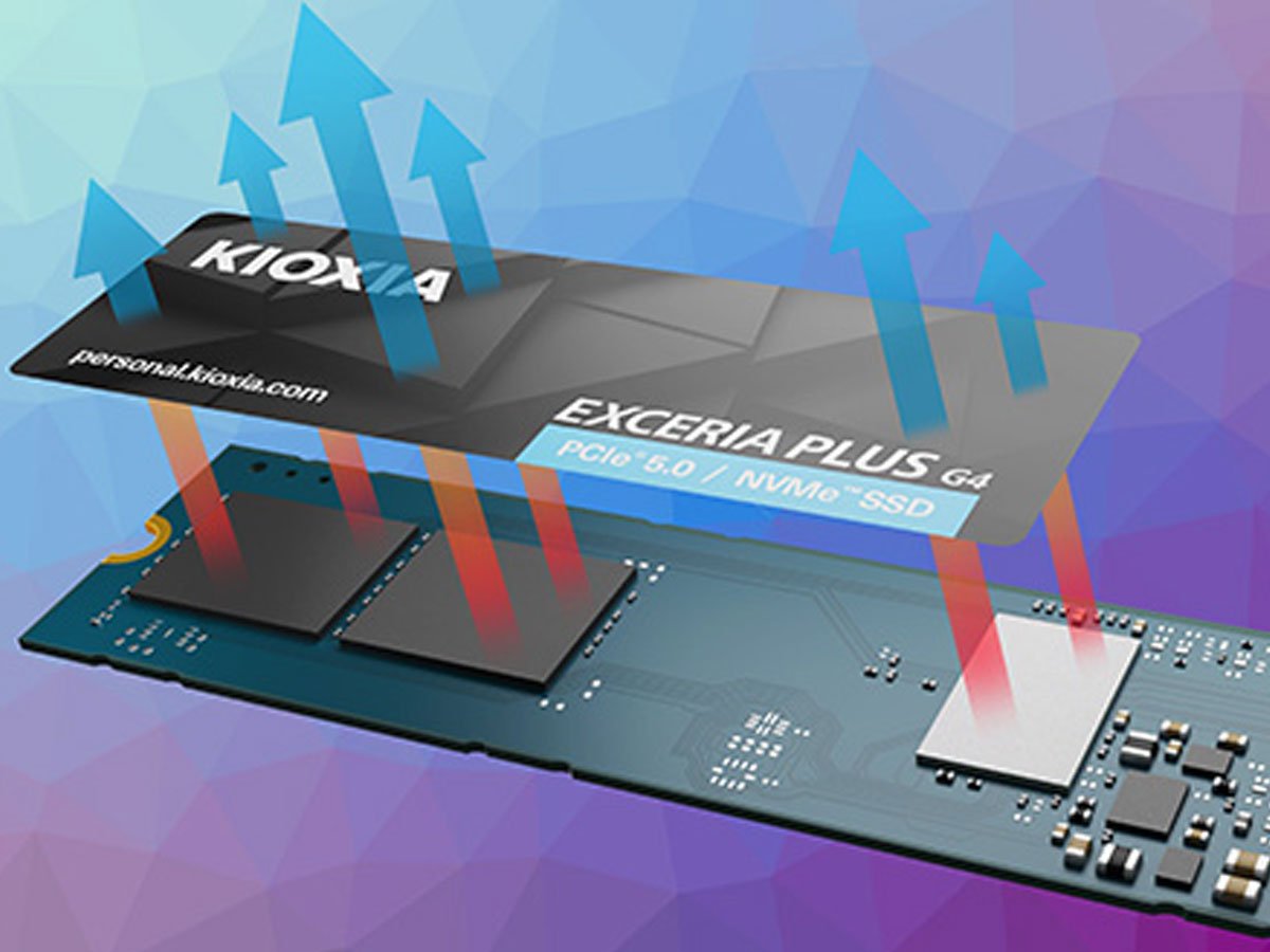 Dysk SSD M.2 KIOXIA Exceria Plus G4 - Grafika lifestyle