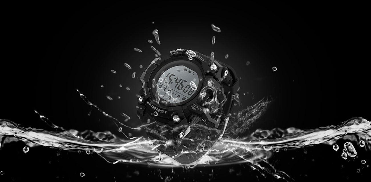 Kruger&Matz Activity 300 odpornośc na zanurzenie do 5 ATM