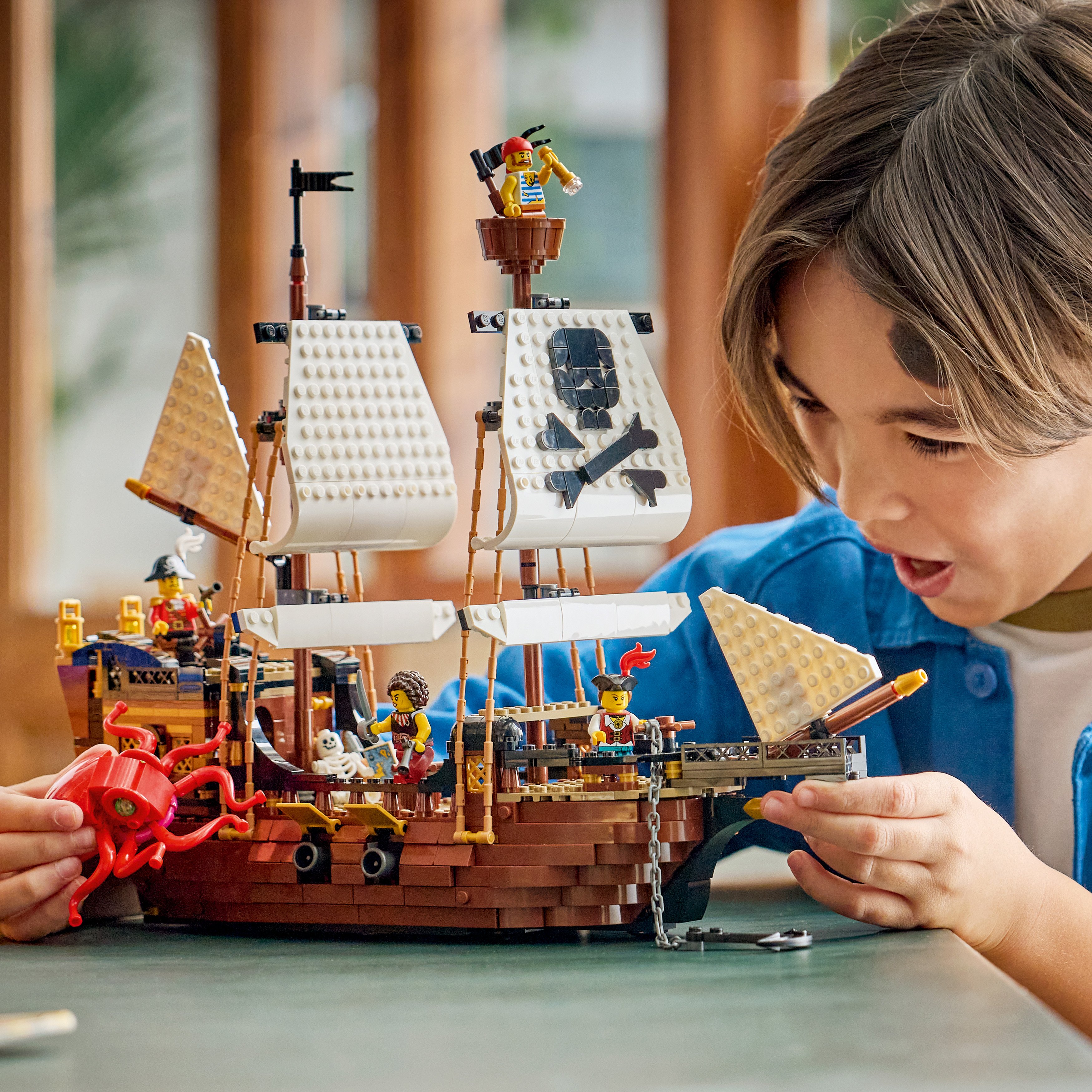 LEGO® Creator 3 w 1 Legendarny statek piracki 31387