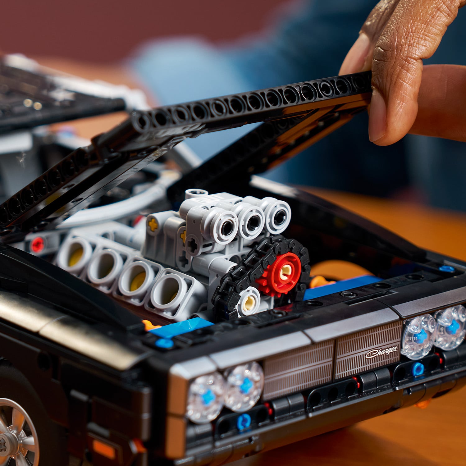 LEGO® Technic Samochód Fast and Furious Dodge Charger R/T 42231