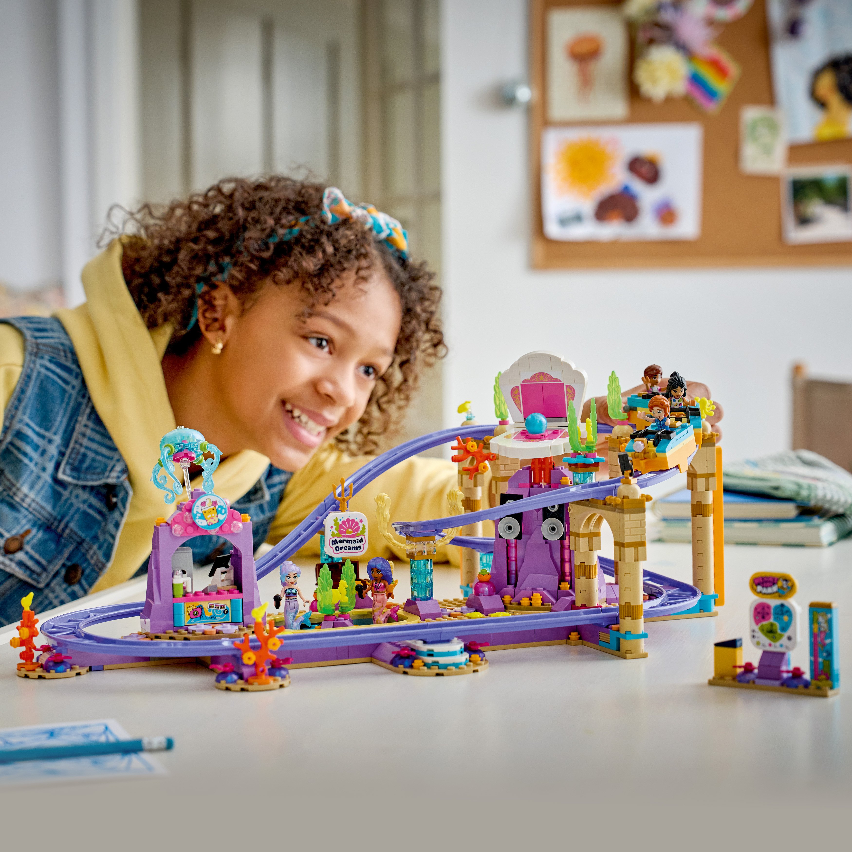 LEGO® Friends Syrenkowa kolejka górska 42703