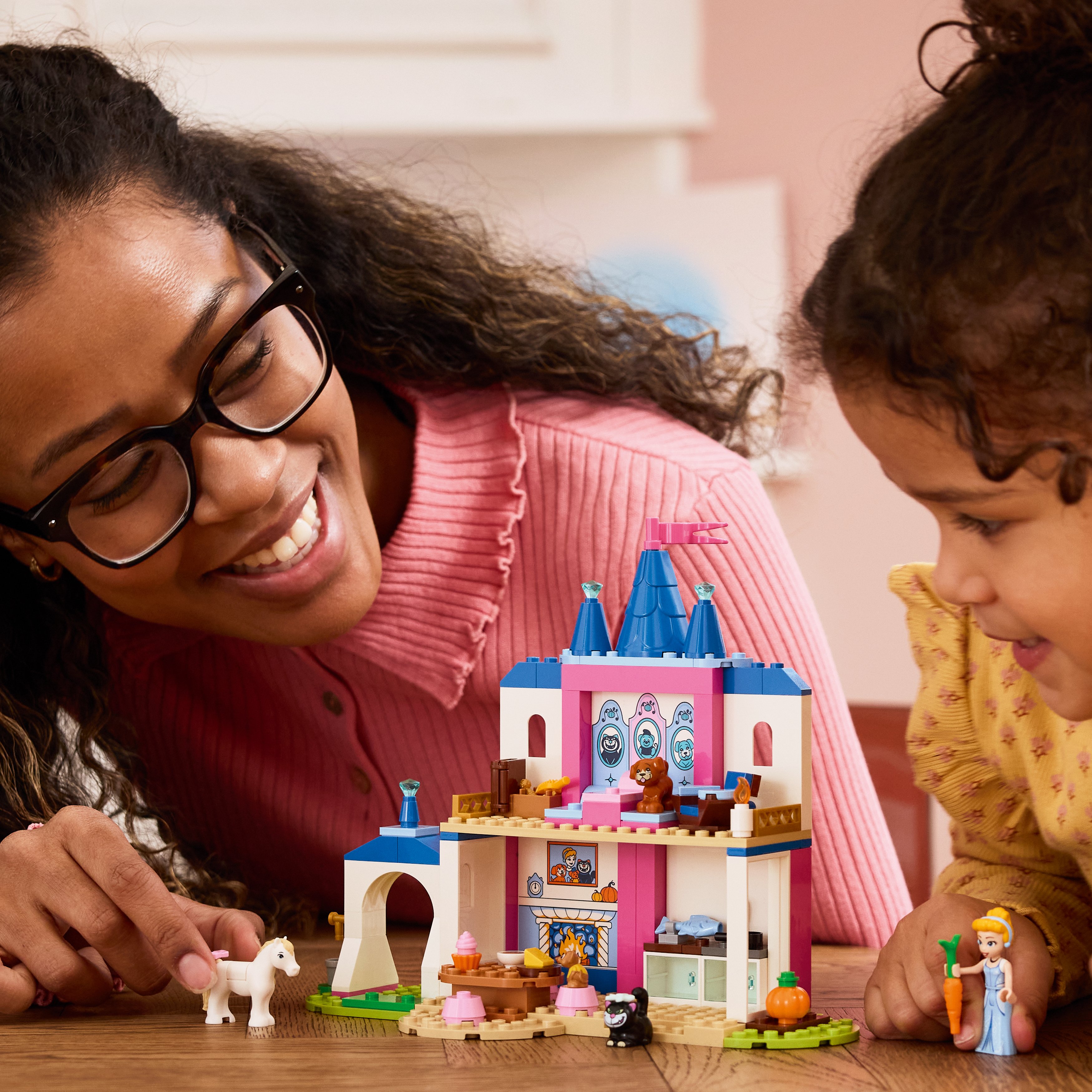 LEGO® │ Disney Princess Zamek Kopciuszka i jej zwierzęcych przyjaciół 43283