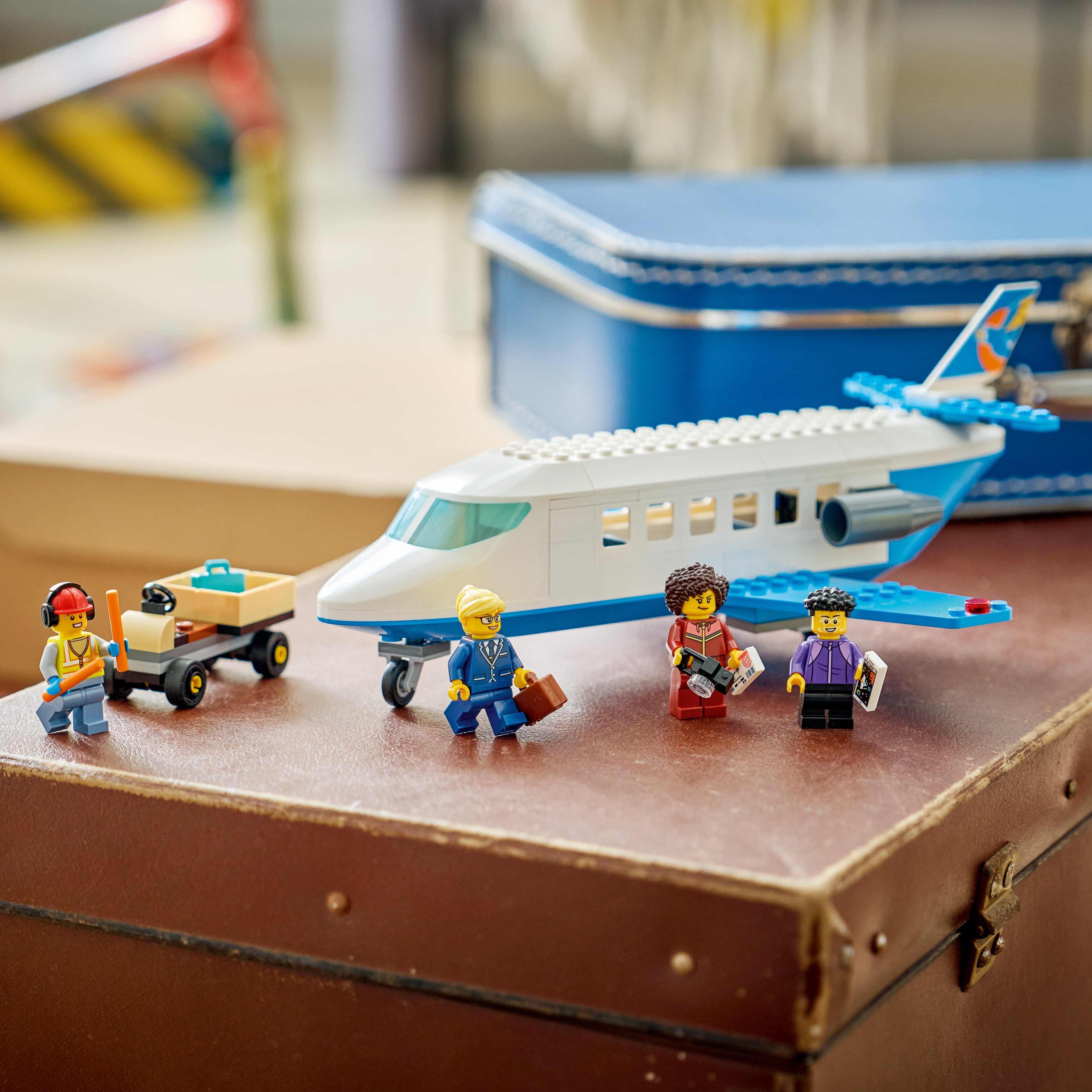 LEGO® City Samolot pasażerski 60492, zestaw konstrukcyjny