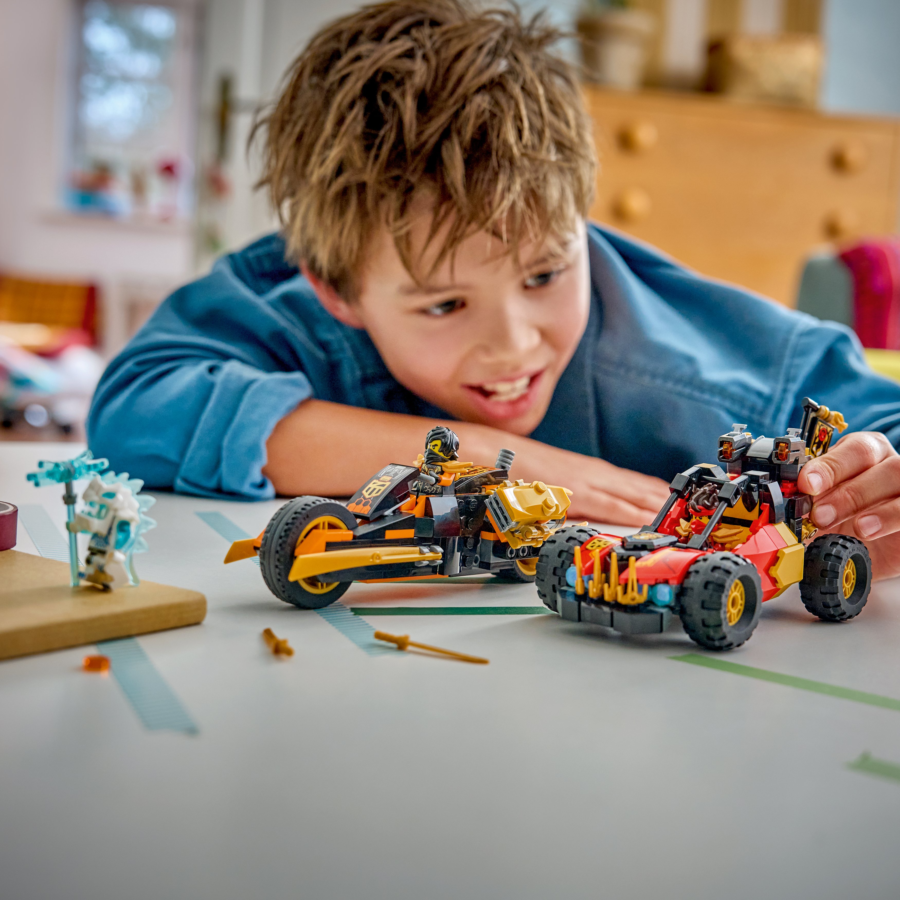LEGO® NINJAGO® Wielofunkcyjne pojazdy Kaia i Cole’a 71864, zabawka