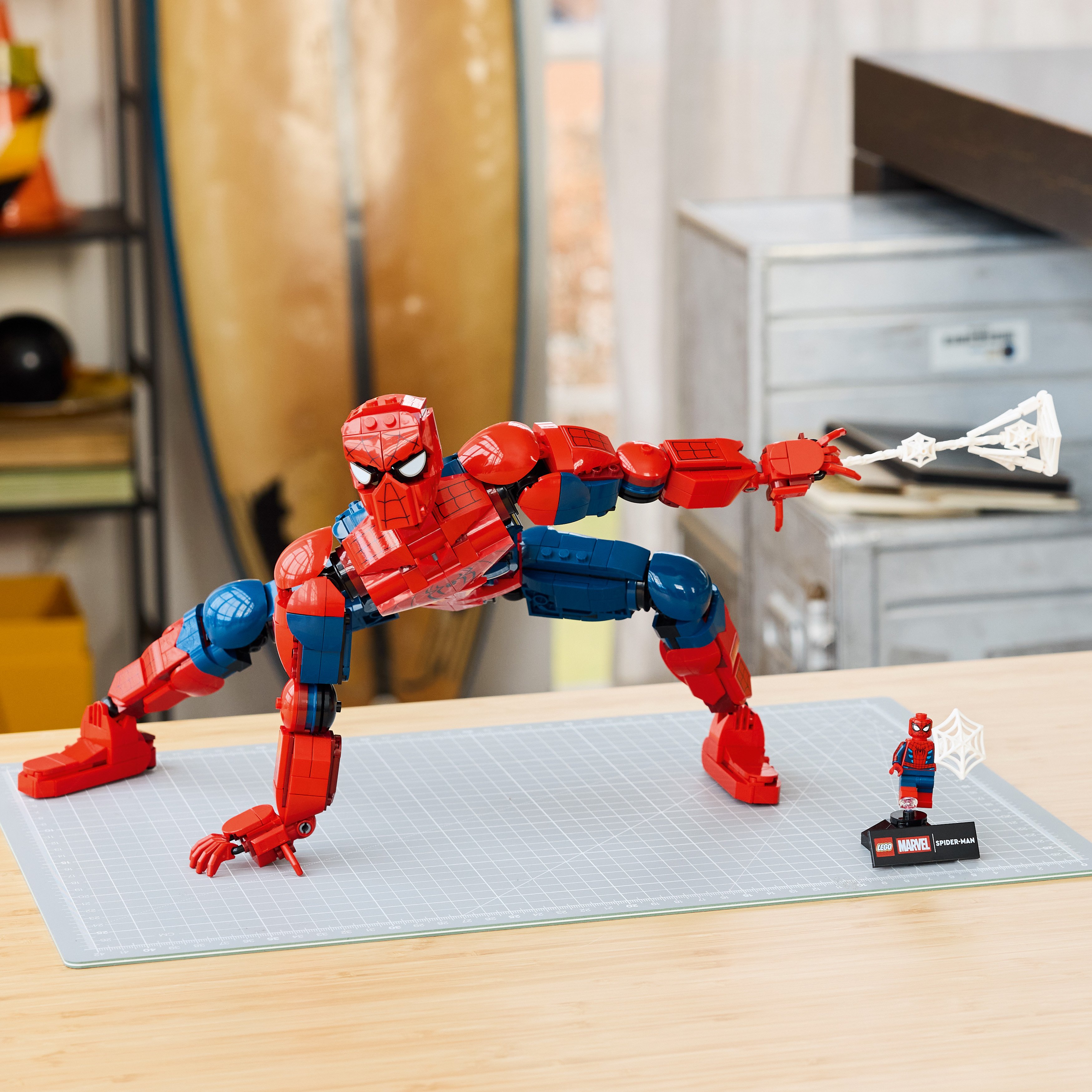 LEGO® ǀ Marvel Figurka Spider-Mana 76346 do kolekcji