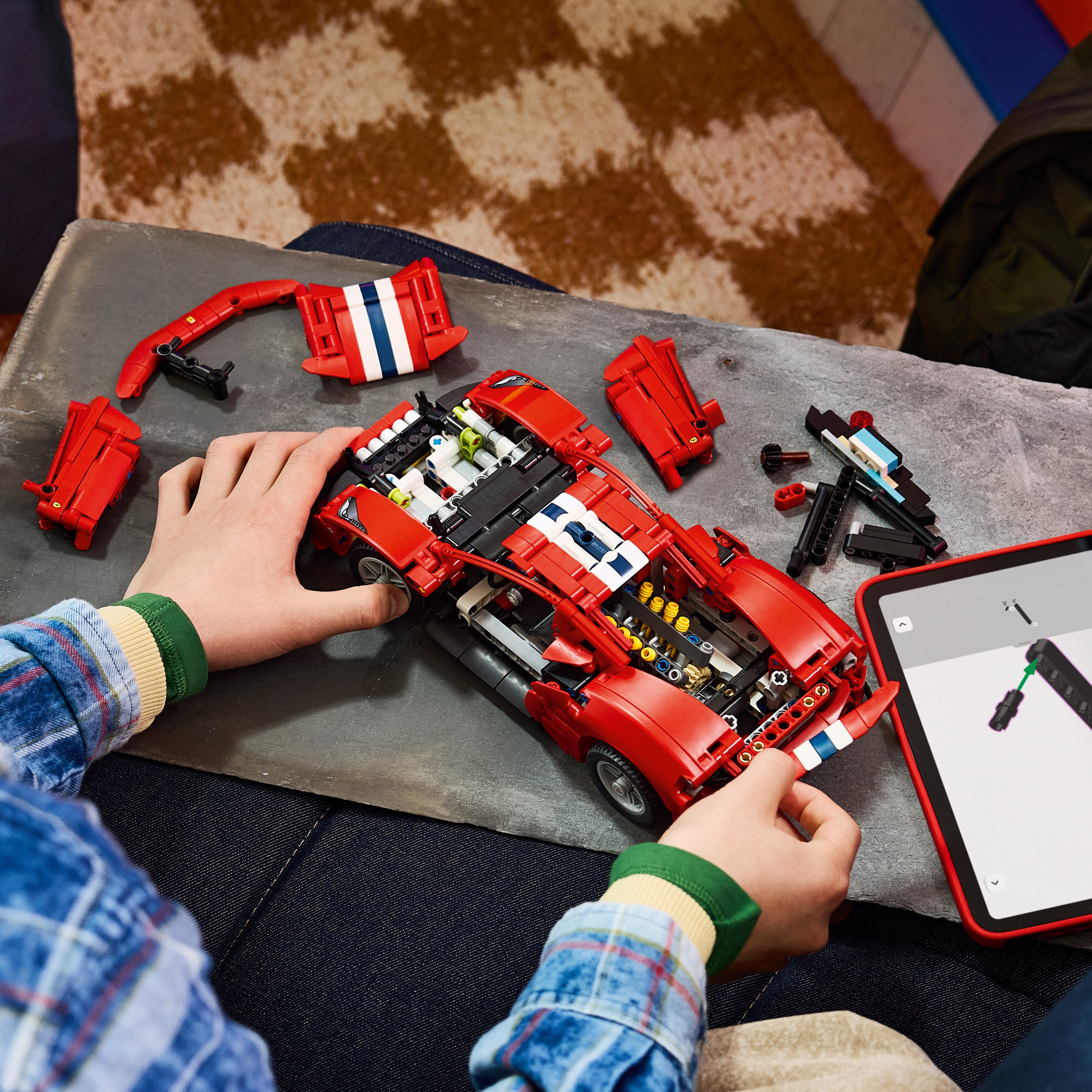 LEGO® Technic Samochód Ferrari 488 Pista 42235, zabawka konstrukcyjna
