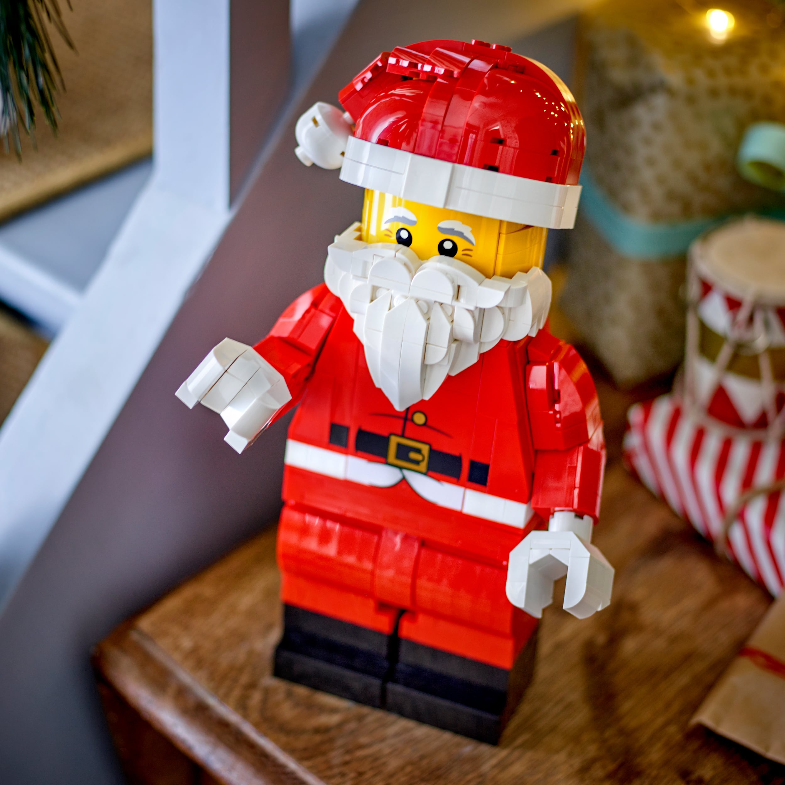 Ozdoba LEGO® Powiększona minifigurka Świętego Mikołaja 40820