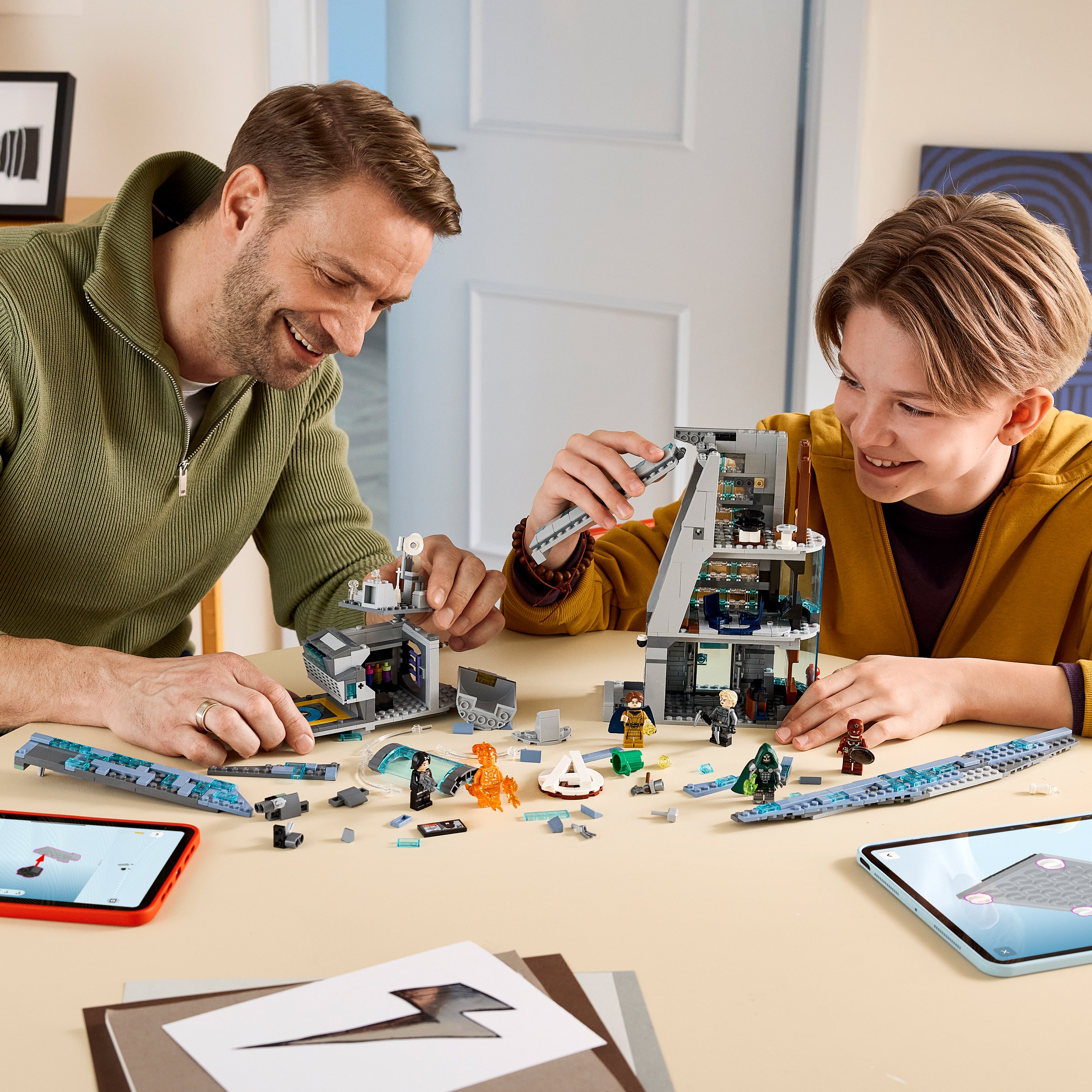 LEGO® ǀ Marvel Avengers: Doomsday Nowa Wieża Avengersów 76352