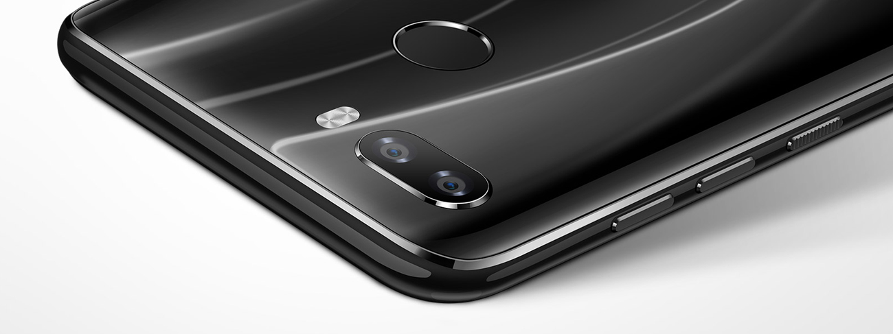 Lenovo K5 Play aparat 13+2 mpix bokeh