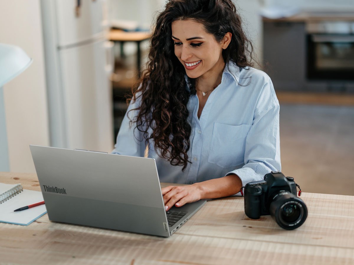 Lenovo ThinkBook 16 G6 IRL wygląd laptopa
