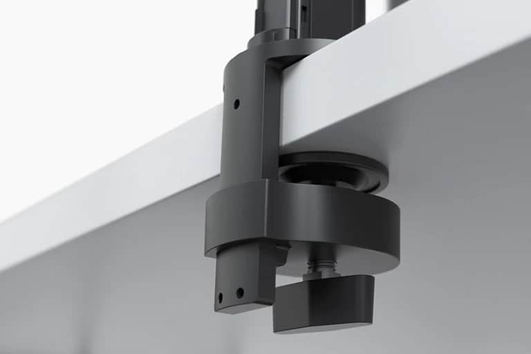 Korzystanie z zacisku typu C i przelotki