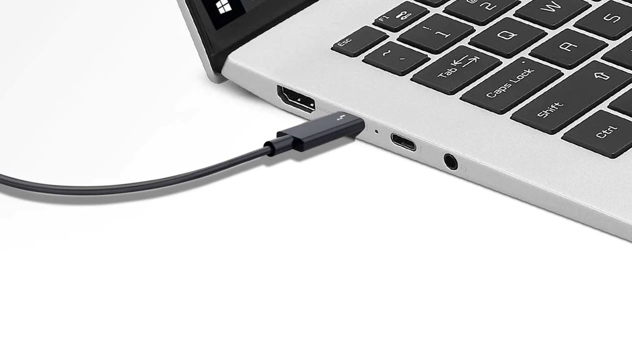 Port Thunderbolt 4