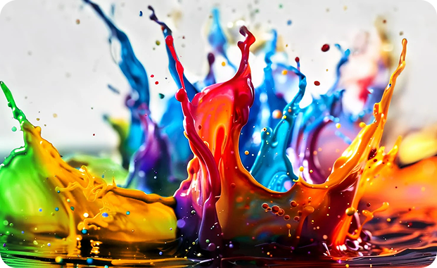 Rozprysk wielokolorowej farby, widać kolory: czerwony, żółty, zielony, niebieski i fioletowy - o wysokim nasyceniu