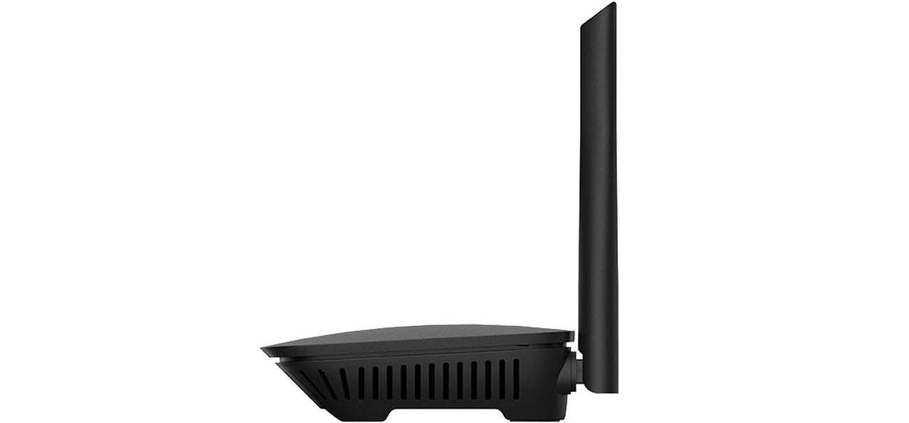 Linksys E5400 - Widok z boku