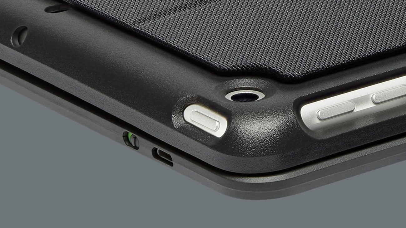Logitech Slim Combo Ochronne etui