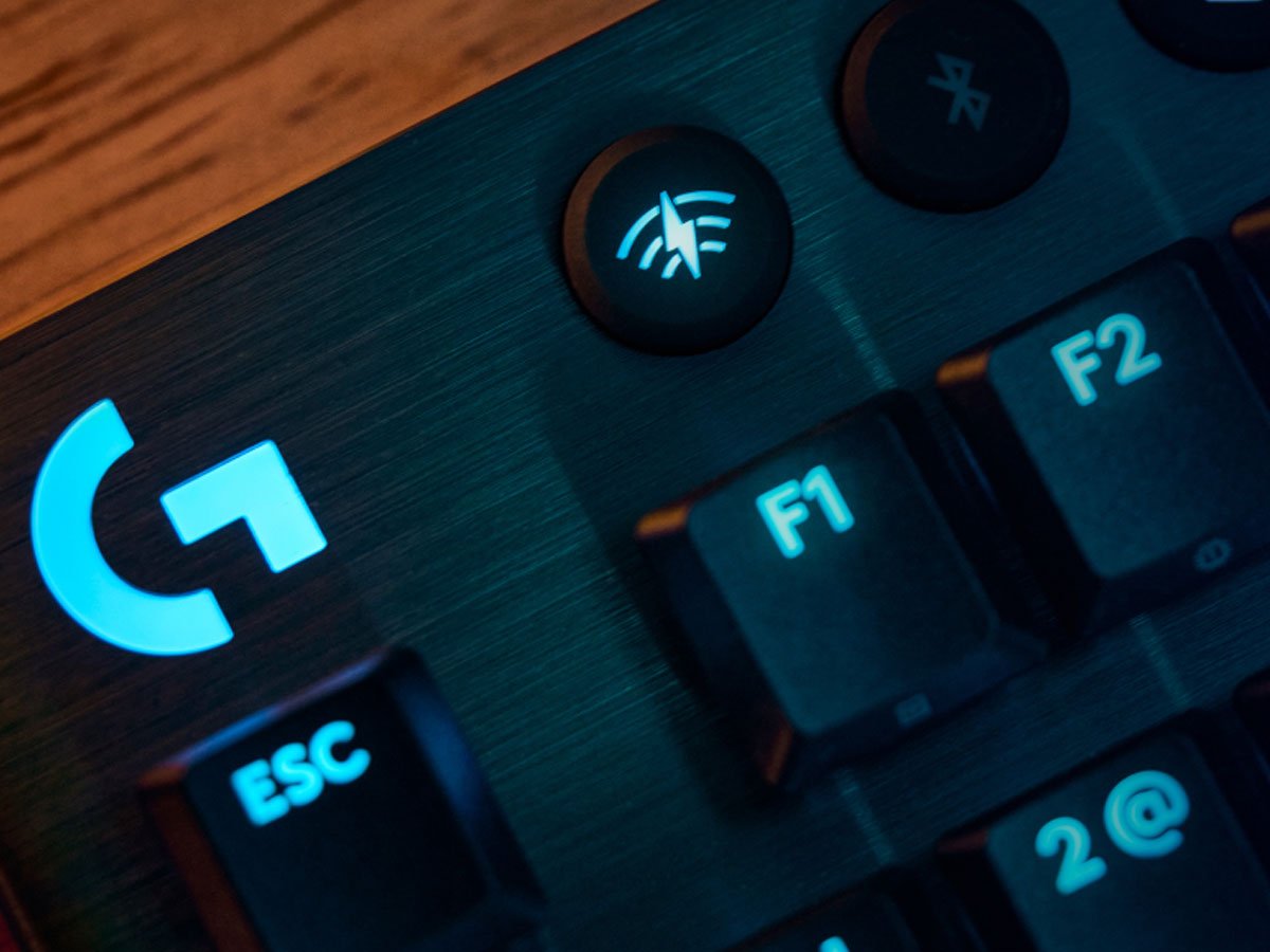 Logitech G915 X TKL Lightspeed Tactile