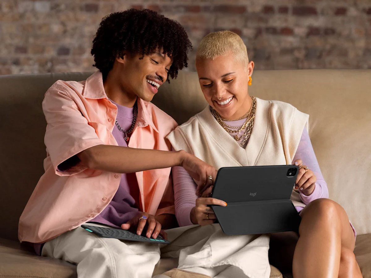 Logitech Flip Folio etui z klawiaturą do iPad Pro 13''(M4), iPad Air 13''(M2/M3)