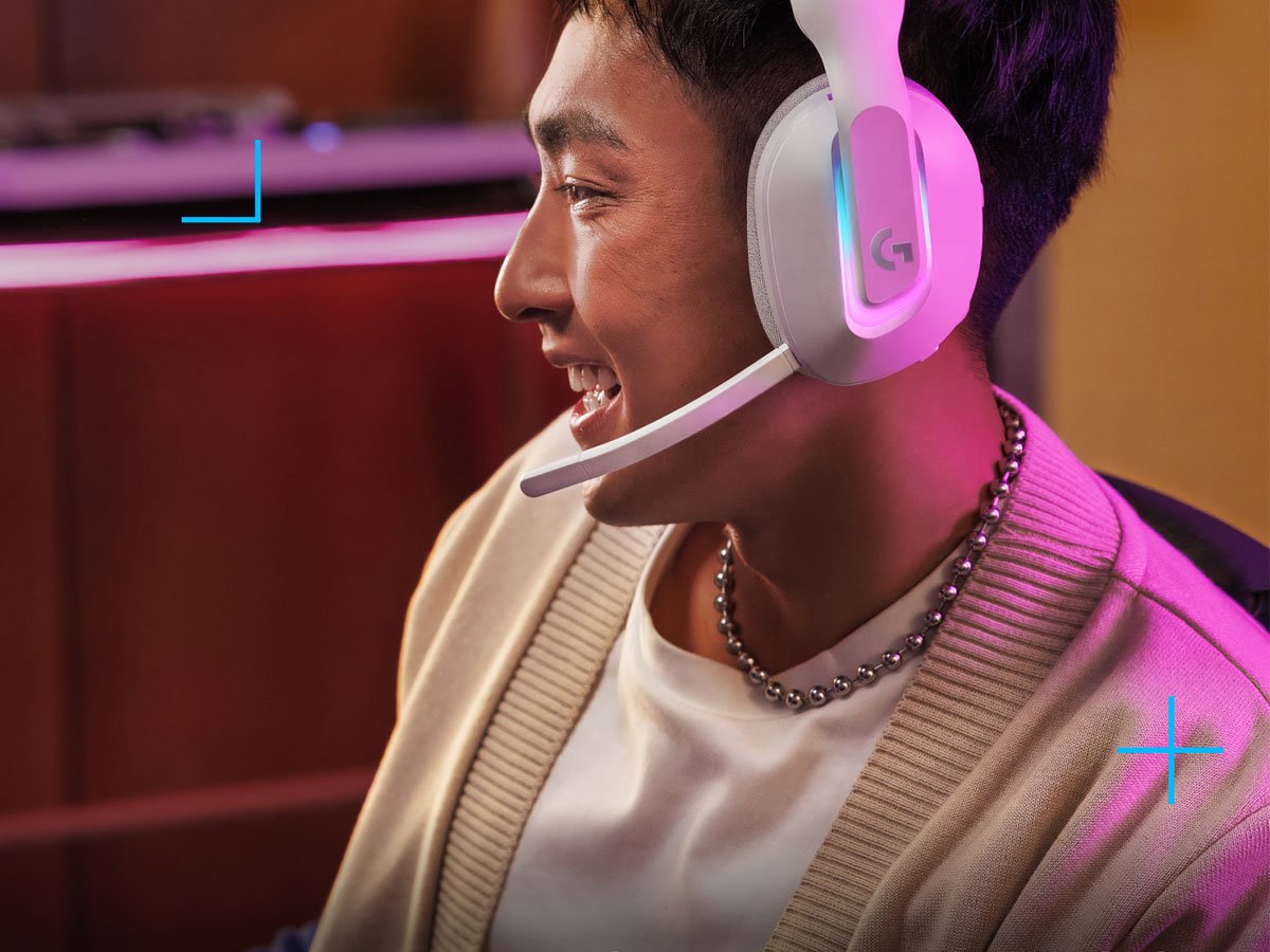 Słuchawki bezprzewodowe Logitech G522 Lightspeed Białe - Grafika lifestyle